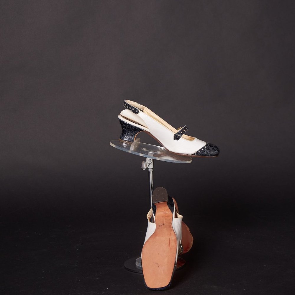 Vintage 1960s Pappagallo Mary Jane Shoes